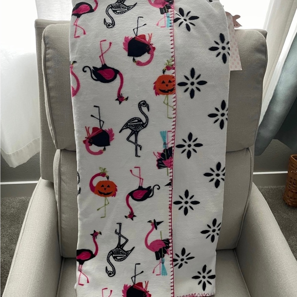 Cupcake and Cashmere Summerween/Halloween Reversible throw